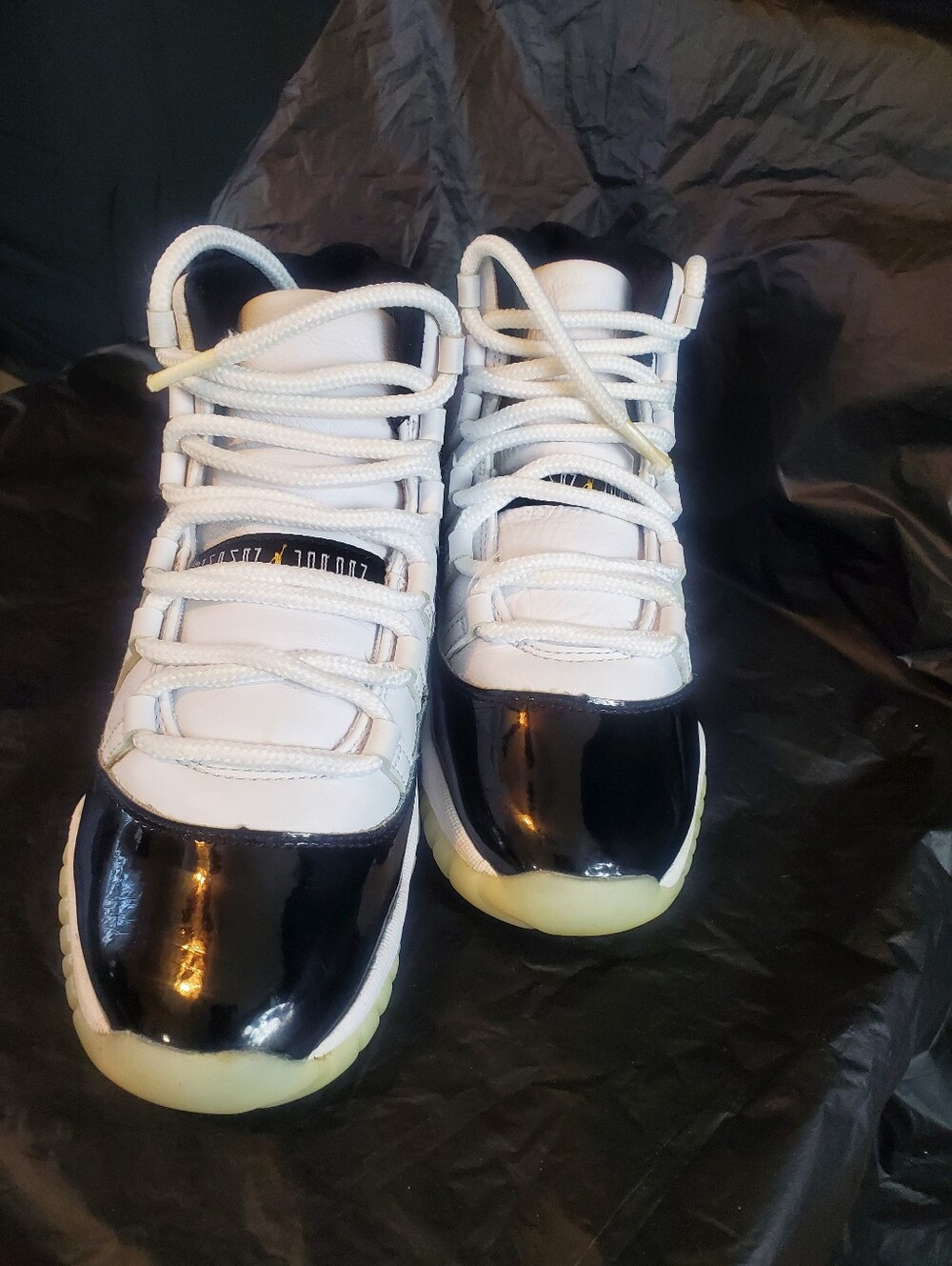 Kids White and Black High-Top Jordans 11s Concords  Athletic Shoes